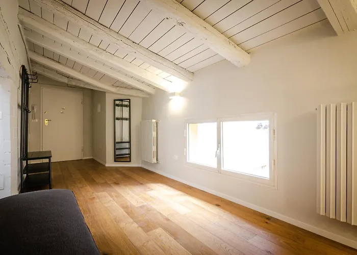 公寓 Portanova Loft