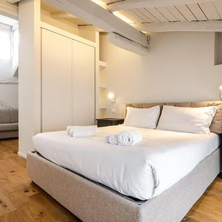 Portanova Loft דירה *